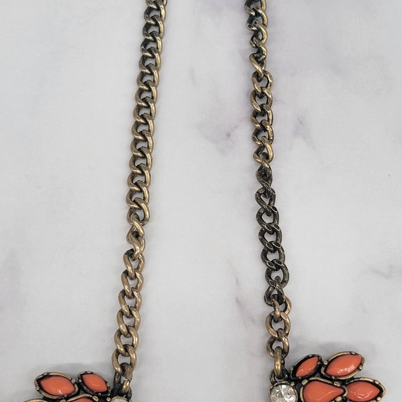LOFT Coral Statement Necklace - Picture 6 of 9